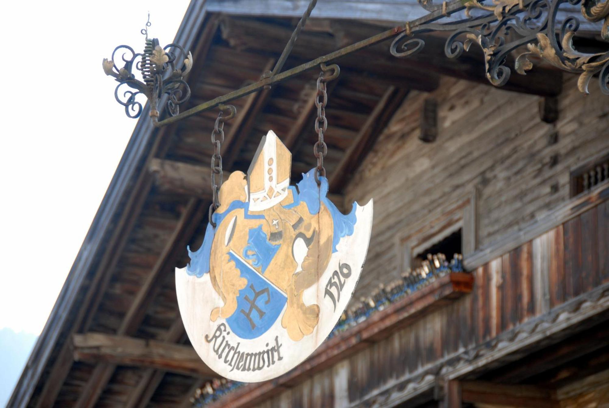 Hotel & Gourmetwirtshaus Kirchenwirt Seit 1326 Леоганг Экстерьер фото